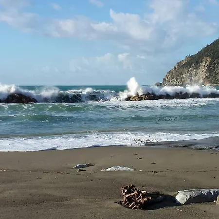 Primo Piano * Moneglia